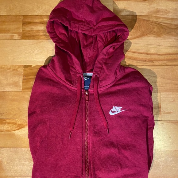 Nike Zip-Up Sweatshirt
